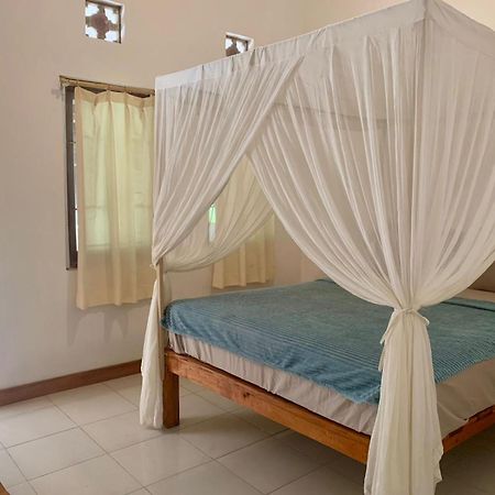 The Village Rua Beach Homestay Bagian luar foto
